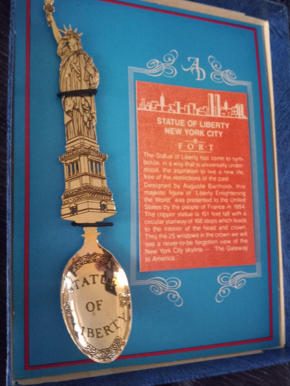 1976 STATUE IF LIBERTY spoon